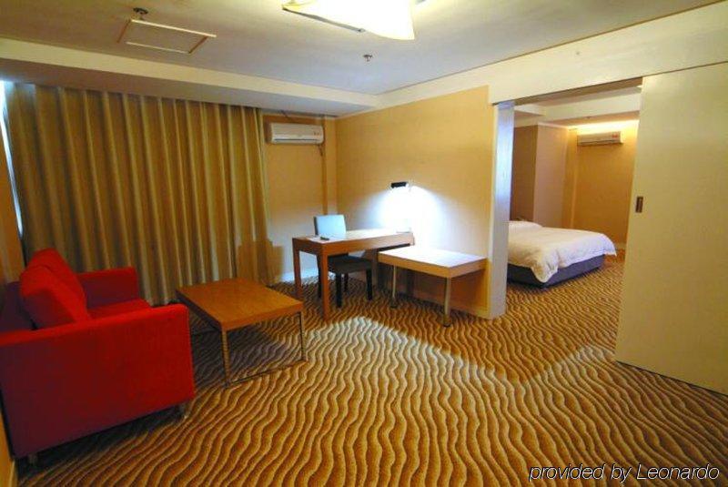 Weihai Sophia Hotel Room photo