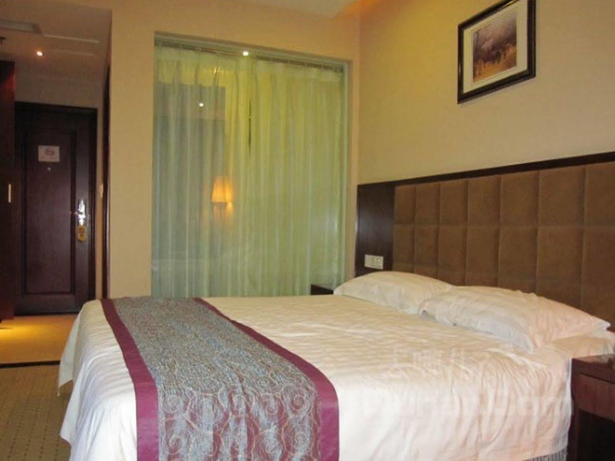 Weihai Sophia Hotel Exterior photo